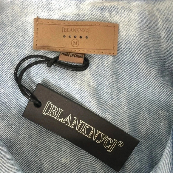 NEW BLANK NYC Denim jean Patchwork Jacket Borderlines
Coachella festival western - Picture 5 of 10